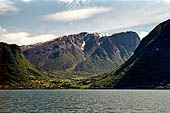 Norvegia, la regione dei fiordi, Il Sognefjord dal battello per Balestrand.